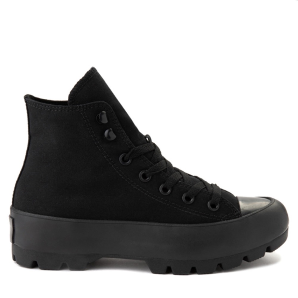 Converse | Hi top Lugged All Black Sneaker
